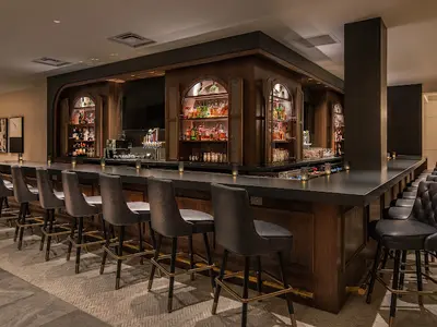 17 Arrows Craft Kitchen + Bar