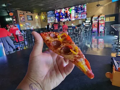 Ange's Pizza