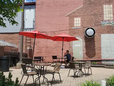 Big Mal's Linden Cafe