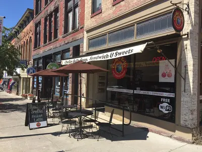 Chelley Belly: Artisan Eatery