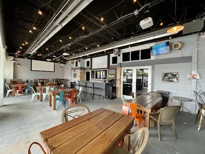 Chubby's Sports Bar & Grill