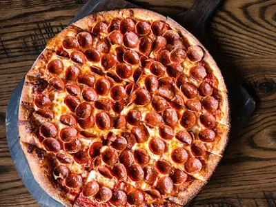 Creno's Pizza Logan/Hocking Hills