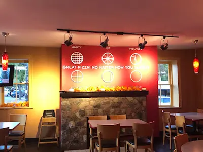 Donatos Pizza