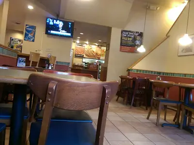 Donatos Pizza