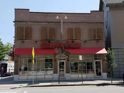 Donatos Pizza