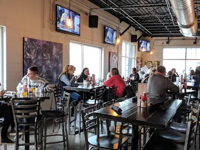 Drunch Eatery + Bar