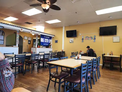 EL BURRITO LOCO Y PUPUSERIA