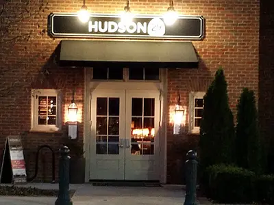 Hudson 29 Kitchen + Drink
