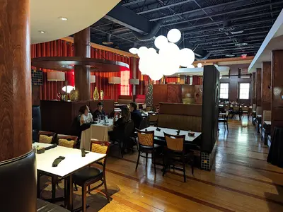 J Liu Restaurant & Bar