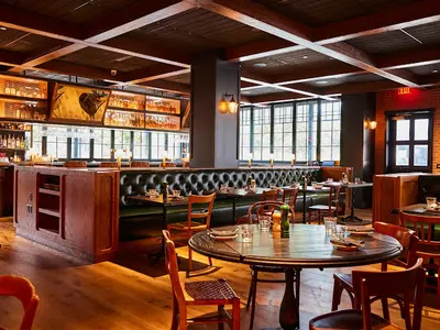 Little West Tavern