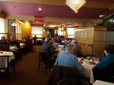 Lucky House Chinese Restaurant