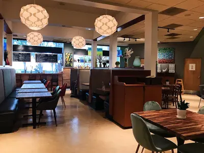Market 65 Local Eatery & Bar