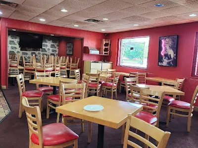 Massey's Pizza - Whitehall