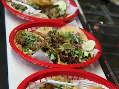 Taqueria la mamalona#3