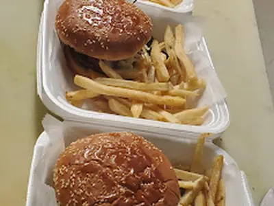 Taqueria La Mamalona