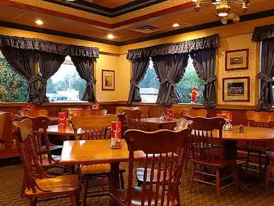 Tee Jaye's Country Place