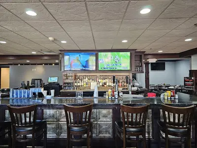 The New Albany Links Pub