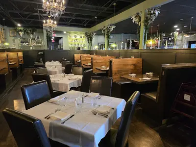 Three Creeks Kitchen + Cocktails