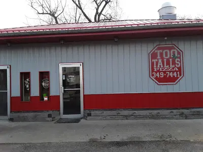 Too Talls Pizza
