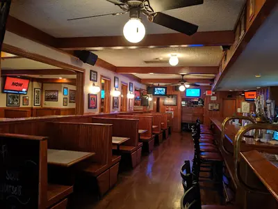 Varsity Club Restaurant & Bar