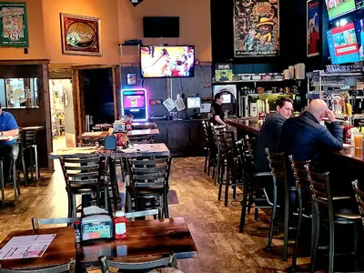 Winking Lizard Reynoldsburg